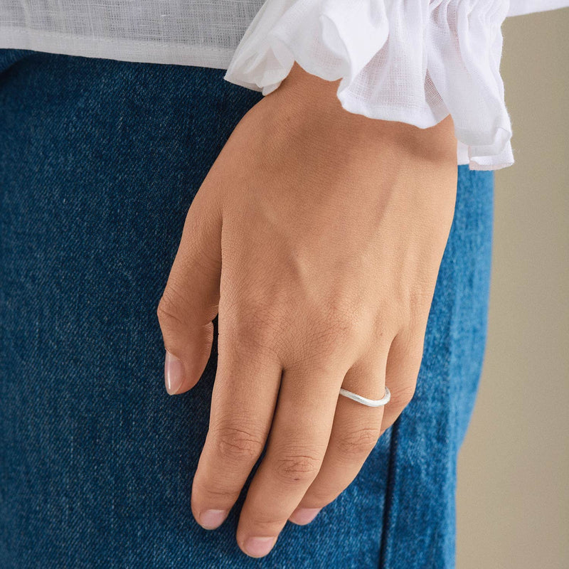 Pernille Corydon Elva Midi Ring Gold - Damenring schmal geschwungen 925er Sterling-Silber Vergoldet - Ringgröße 52/16,6mm - R248g-52